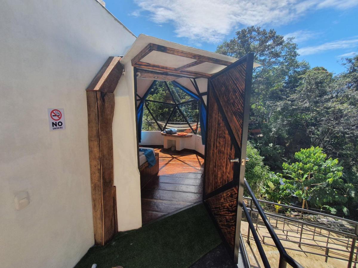 Glamping Tomaselli Otel Manuel Antonio Dış mekan fotoğraf