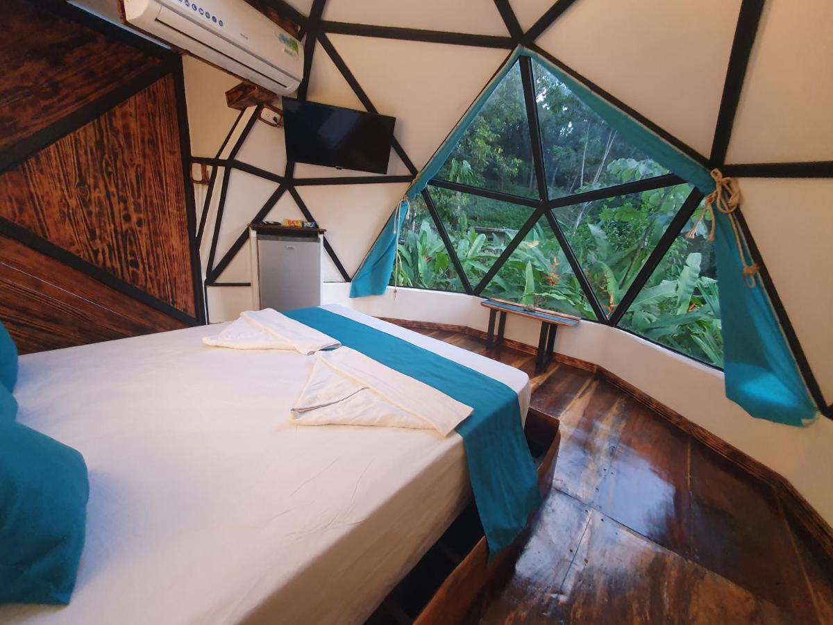 Glamping Tomaselli Otel Manuel Antonio Dış mekan fotoğraf